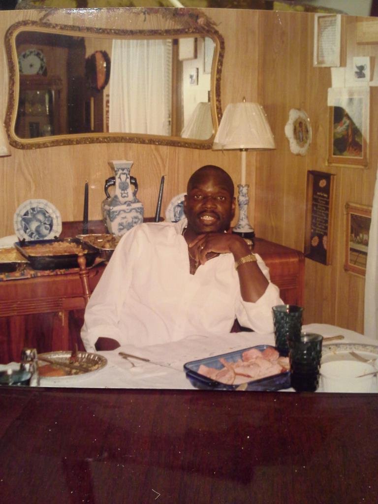 Derrick Porter's album, Mobile Uploads