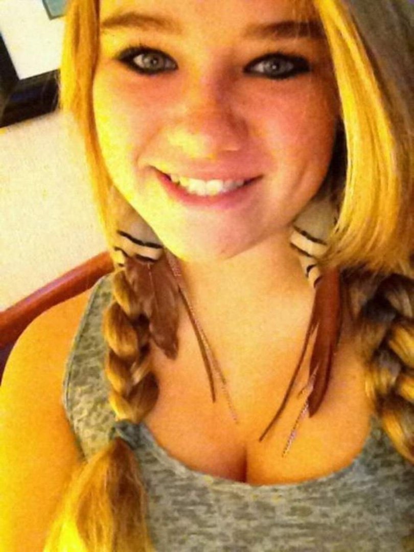 Jamie Brooks' album, Mobile Uploads