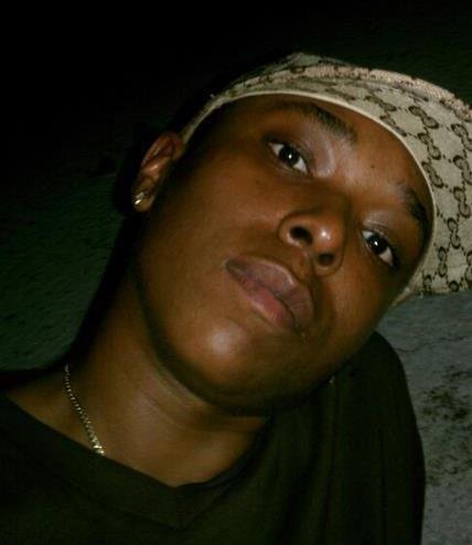 Laticha Davis' album, Profile Pictures