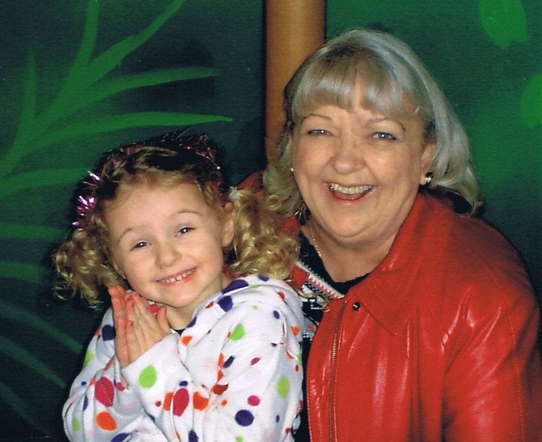 Lori Gress' album, Profile Pictures