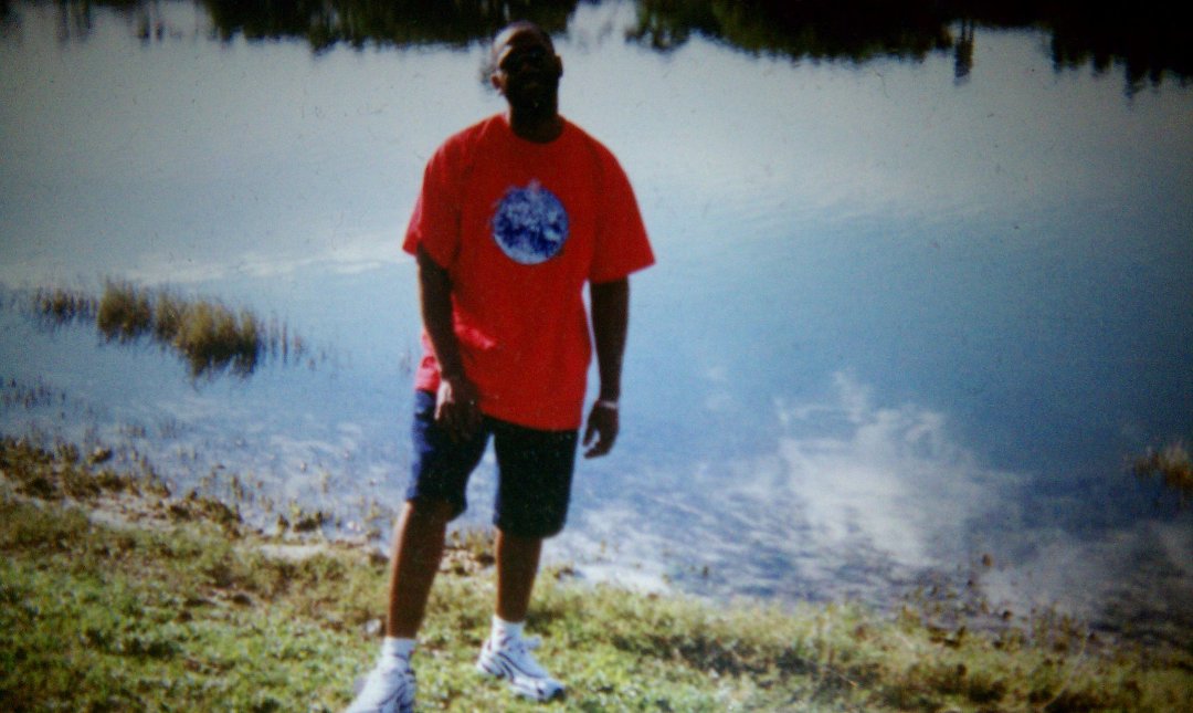 Mozel Butler's album, Mobile Uploads