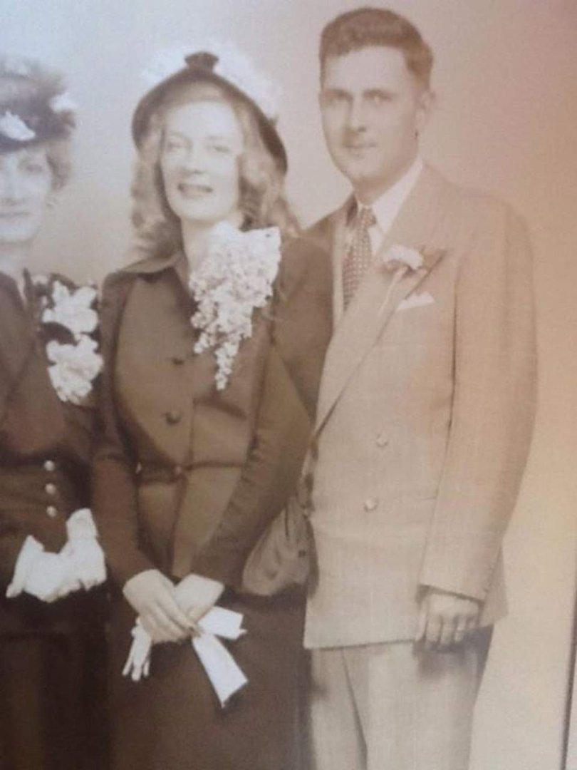 Phyllis Rich's album, Mobile Uploads