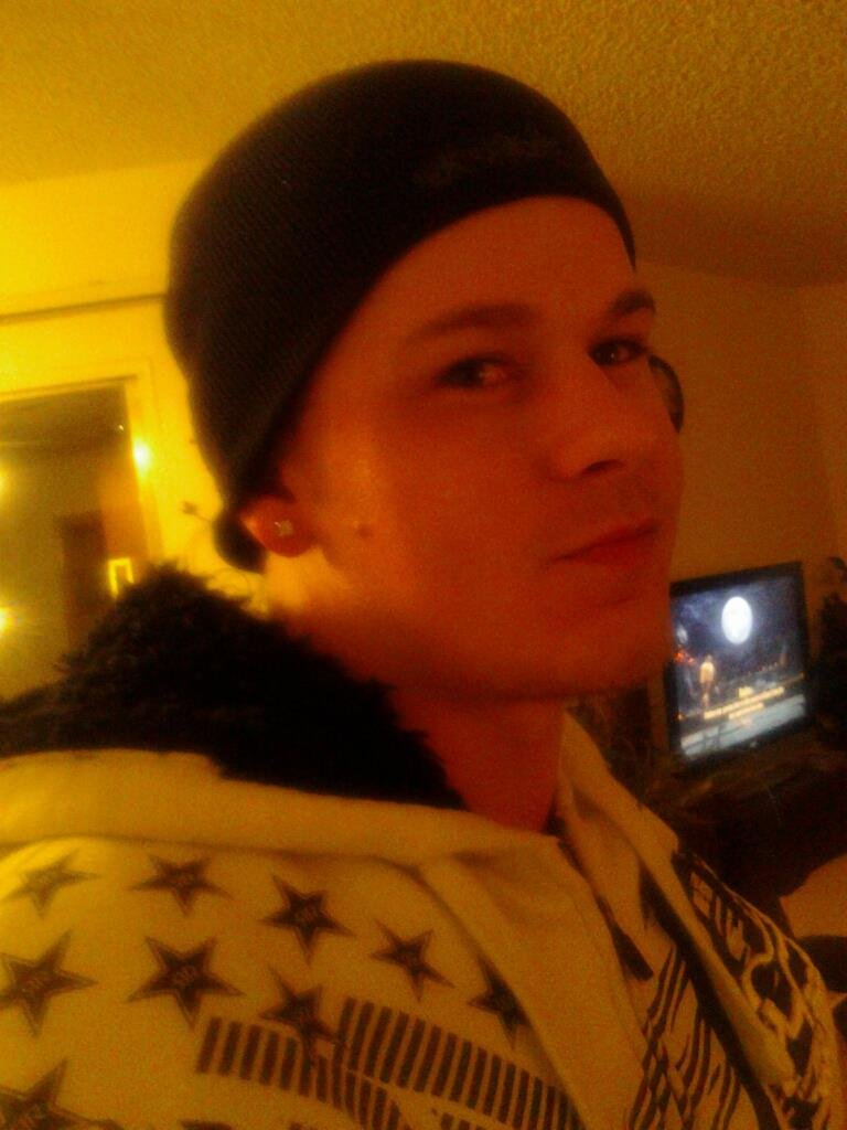 Chris Brown's album, Mobile Uploads