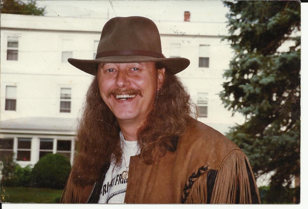 Alfred Eichler's album, Profile Pictures
