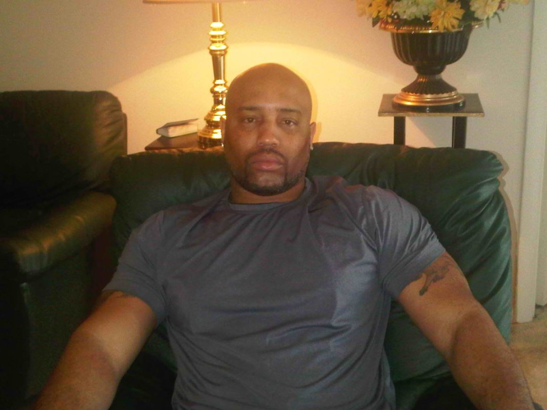 Demetrios Wright's album, Profile Pictures