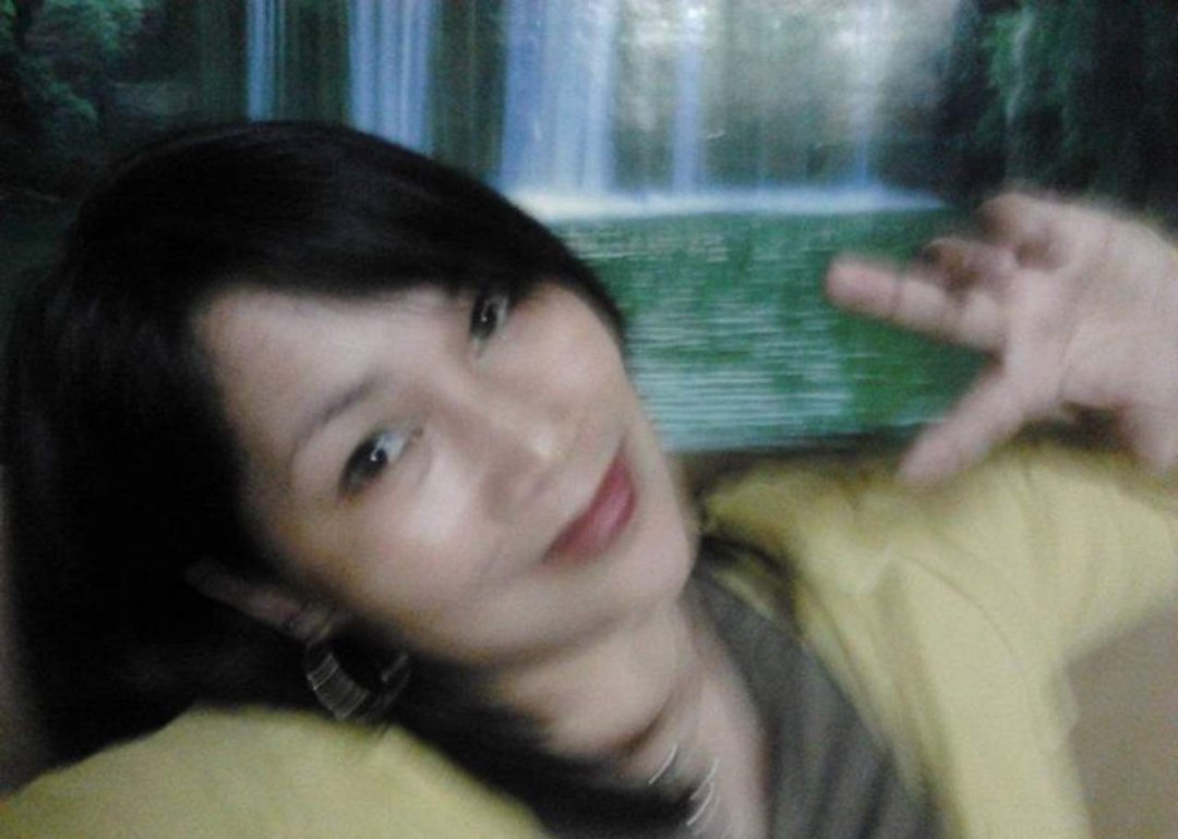 Edith Accangan's album, Profile Pictures