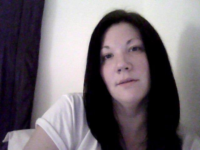 Christen Eaker's album, Profile Pictures