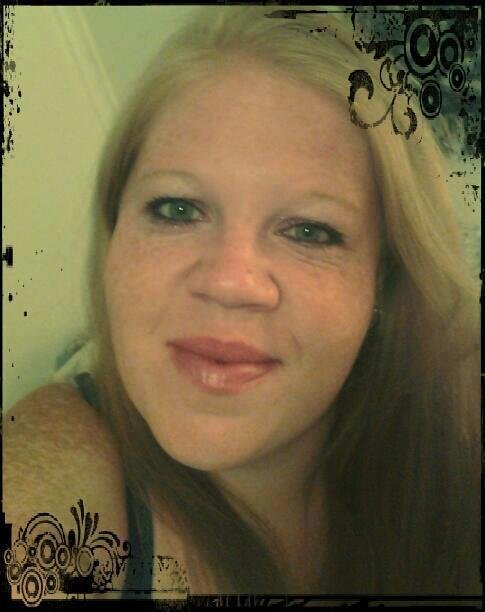 Elly Starr's album, Profile Pictures