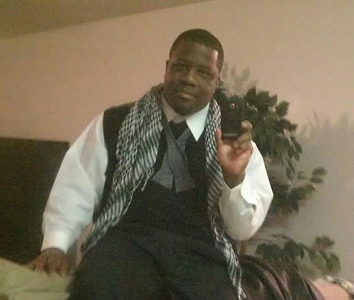 Anthony Agee's album, Mobile Uploads