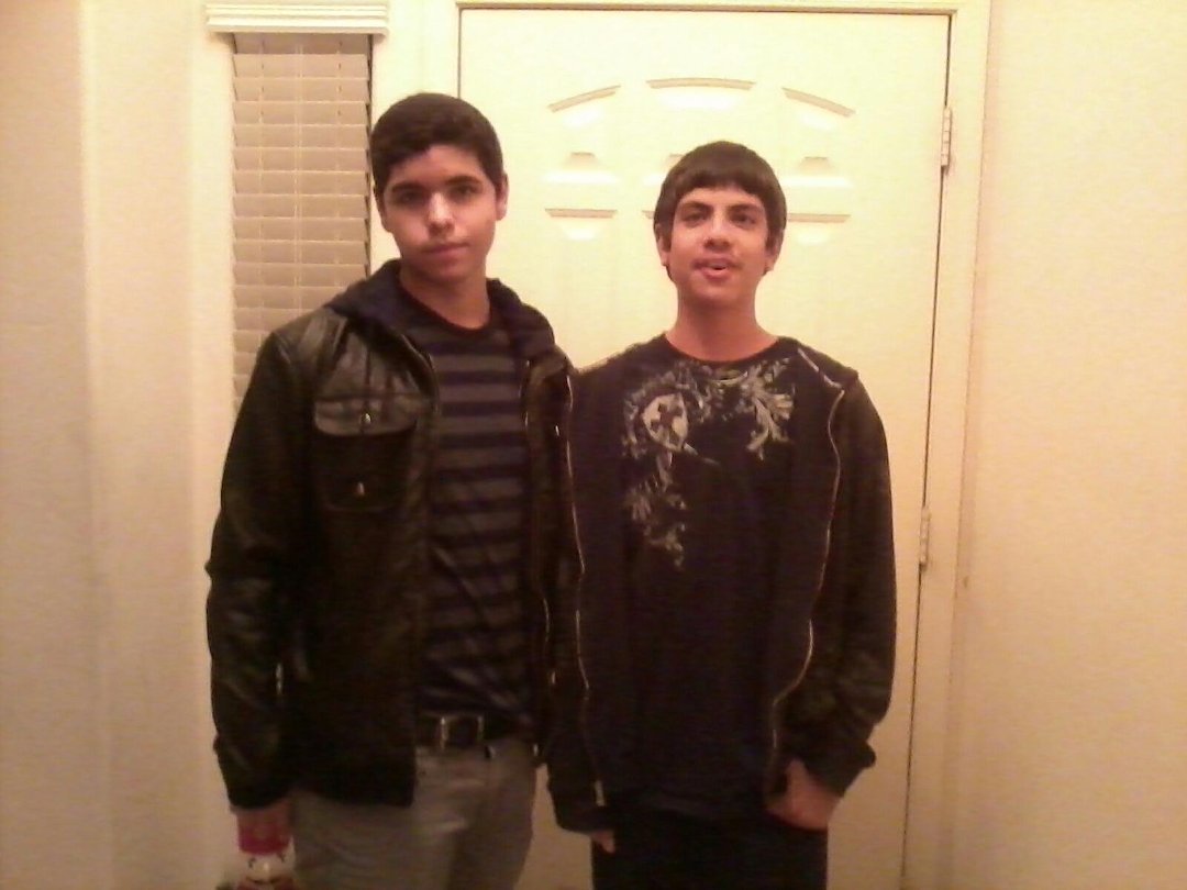 DANIEL FLORES's album, Mobile Uploads
