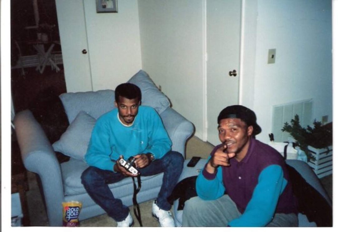 Eric Loveless' Classmates profile album