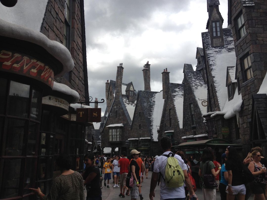 Lee James' album, Disney World