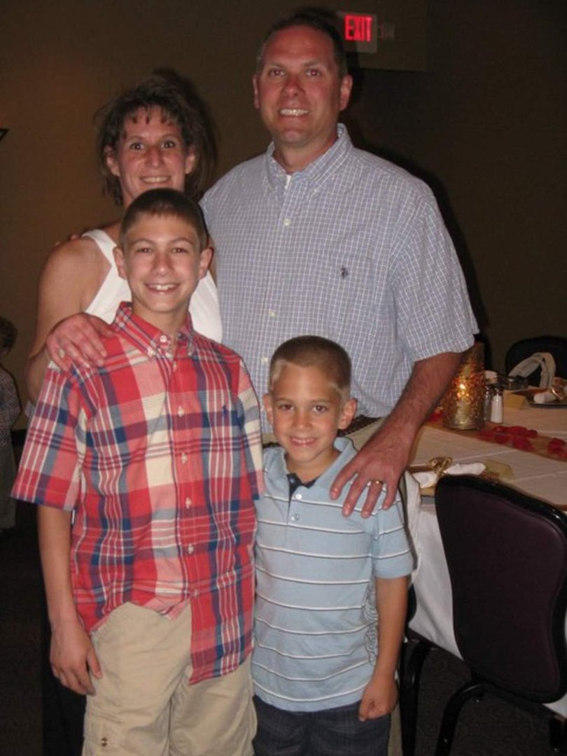 Bob Gavalier's album, family pics