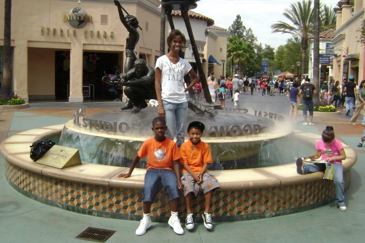James Thomas' album, Shannon & Elija's trip to Cali