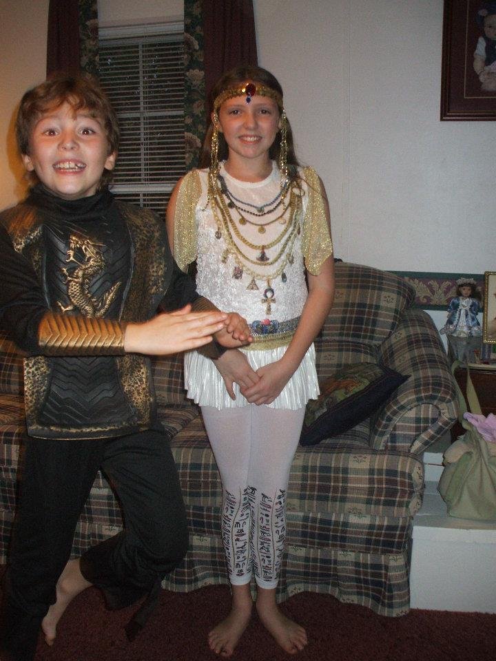 Chassity Jackson's album, Pumkin carving and costumes October 22, 2011