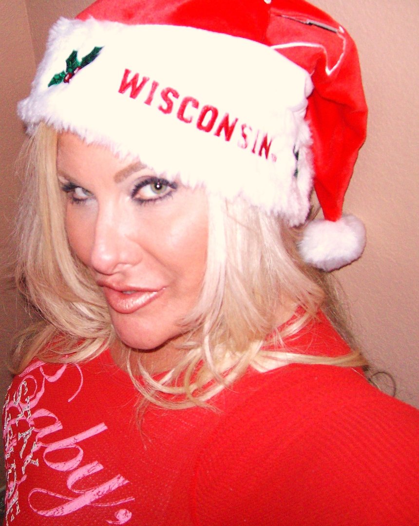 Monica Geiger's album, Profile Pictures