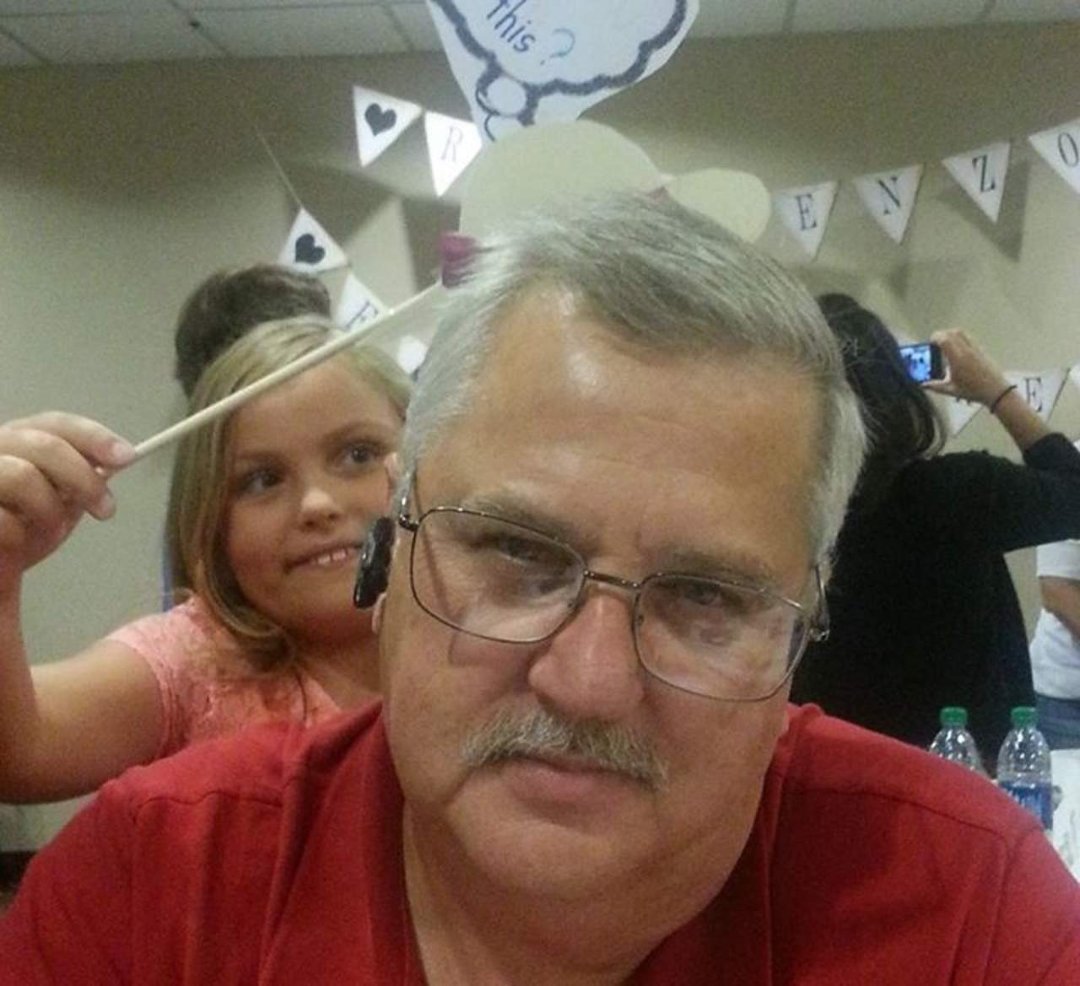 Donald Delong's album, Profile Pictures