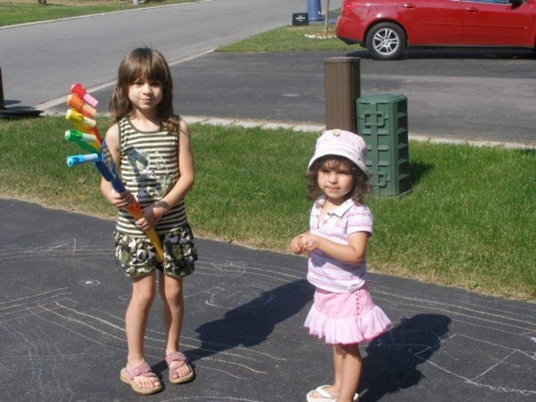 Olympia Mitzas' album, kids