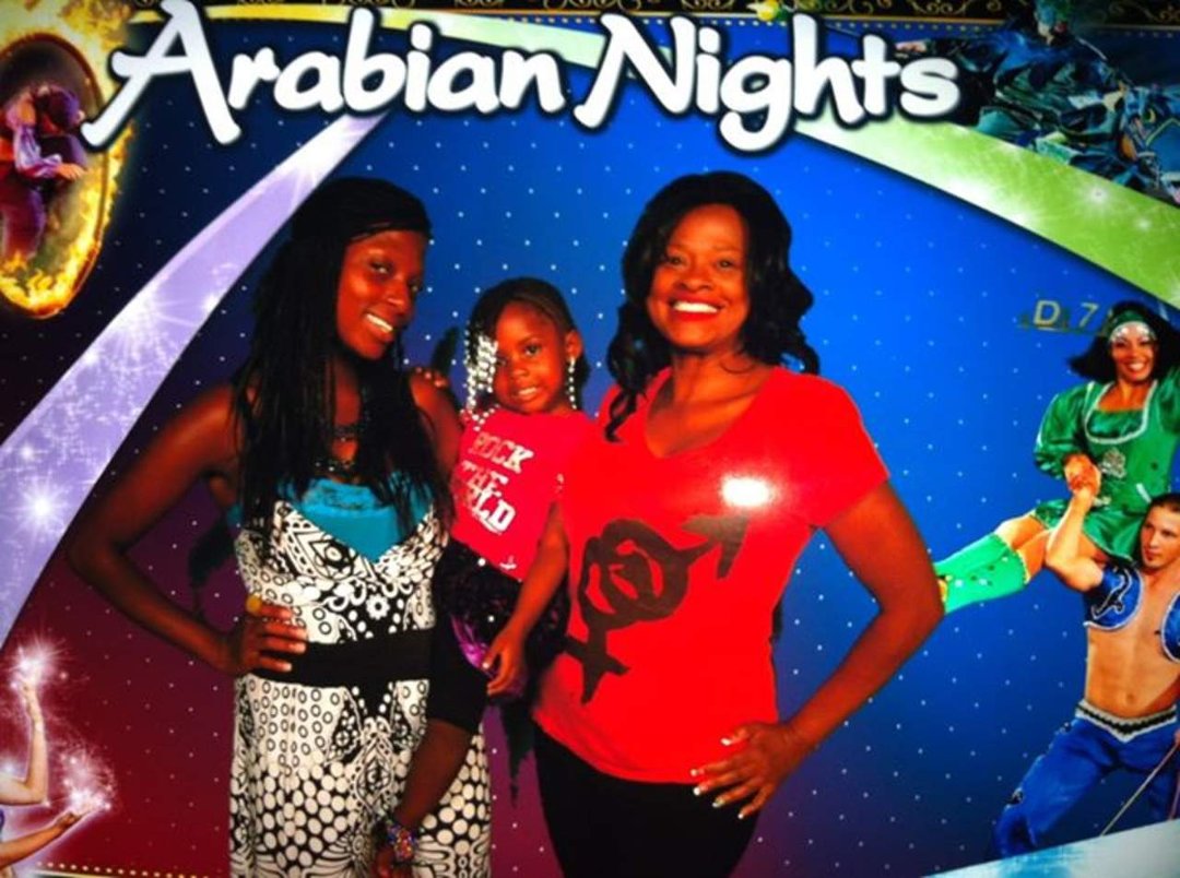 Aisha Adekunle's album, Mobile Uploads