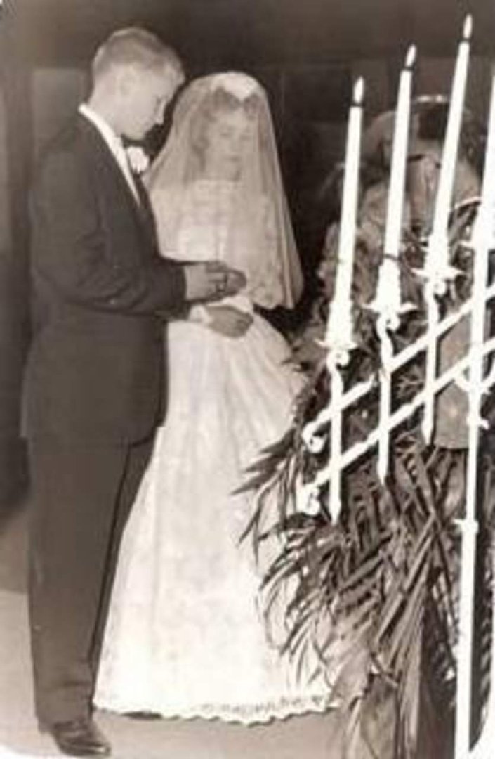 Martha Knox's Classmates profile album