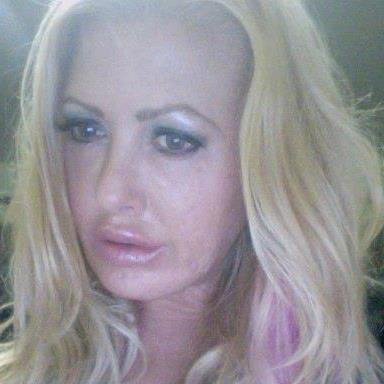 Cindy von Hoffmann's album, Profile Pictures
