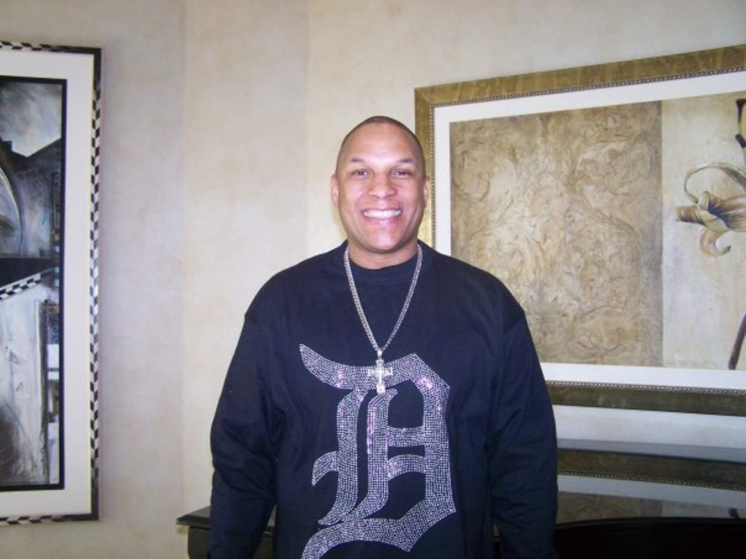 David Moore's album, Profile Pictures