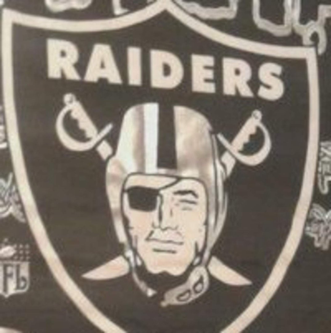 Robin McQuay's album, Profile Pictures