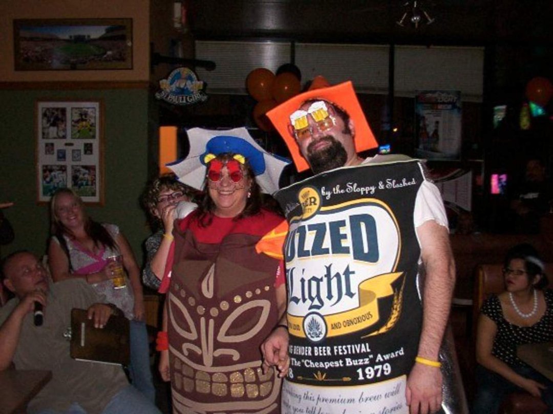 David Keplinger's album, Famous Sam's/ Halloween 2008 By David Keplinger