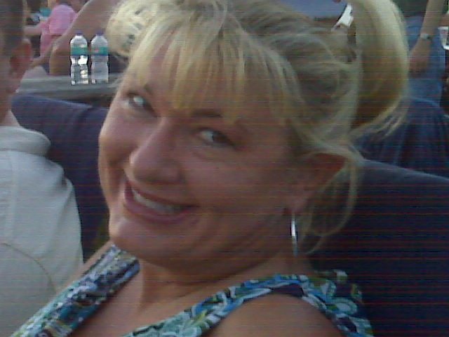 Anna Brand's album, Profile Pictures