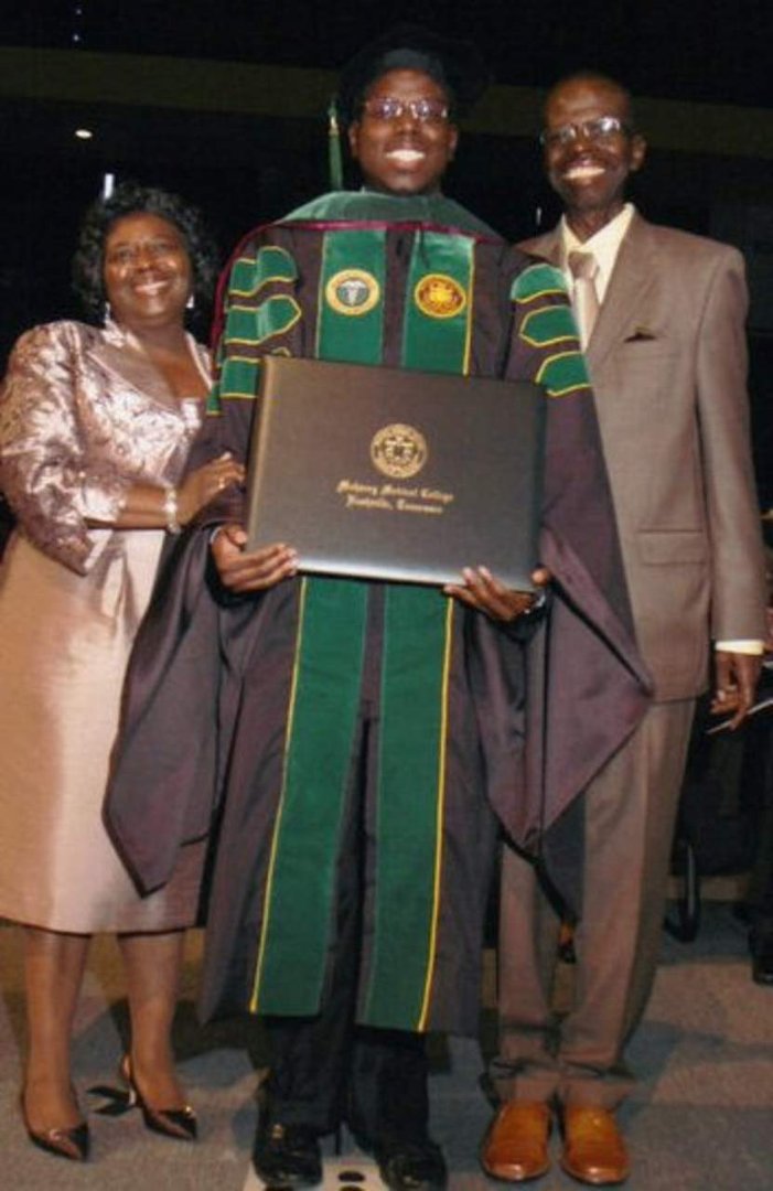 Deloris Clark's album, Profile Pictures