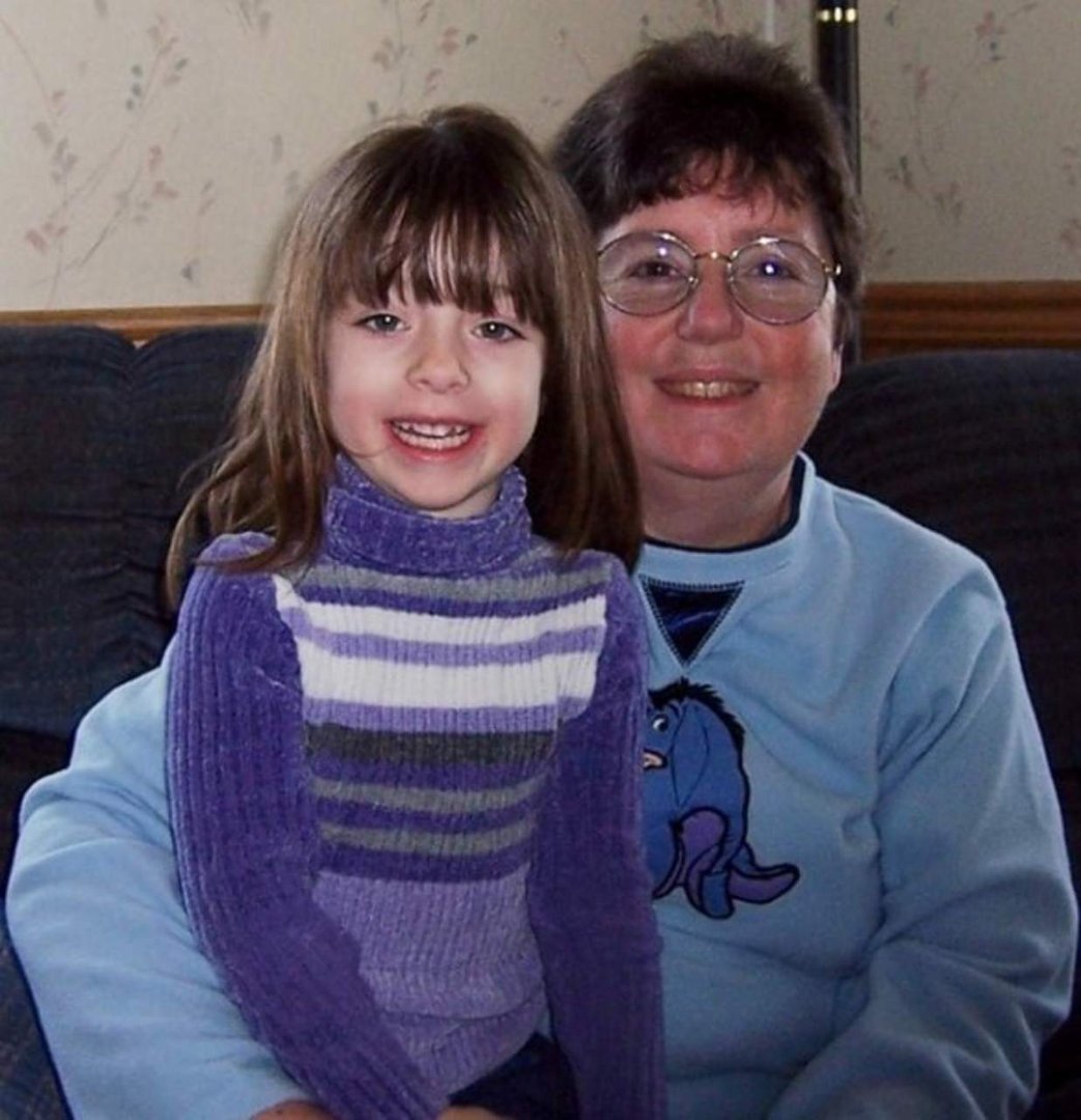 Dorothy Fischer's album, Profile Pictures