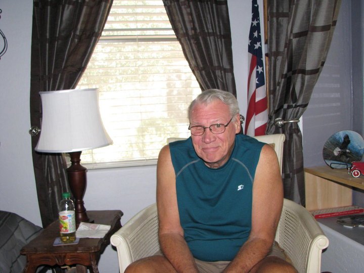 Paul Combs' album, Profile Pictures