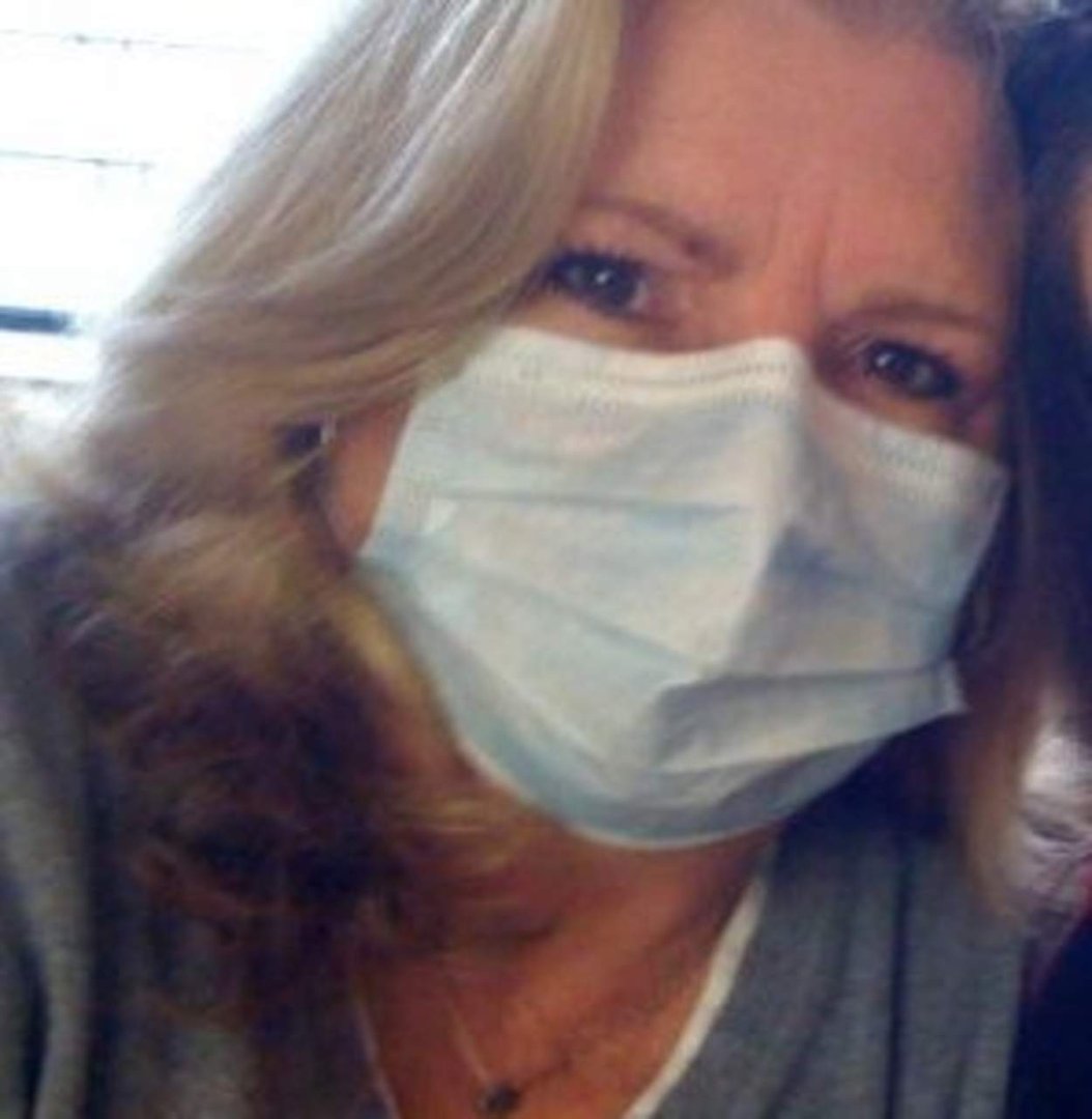 Janet Lindeman's album, Profile Pictures