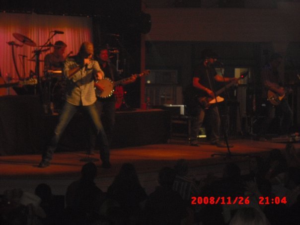 Terry Waters' album, Rodney Atkins Concert