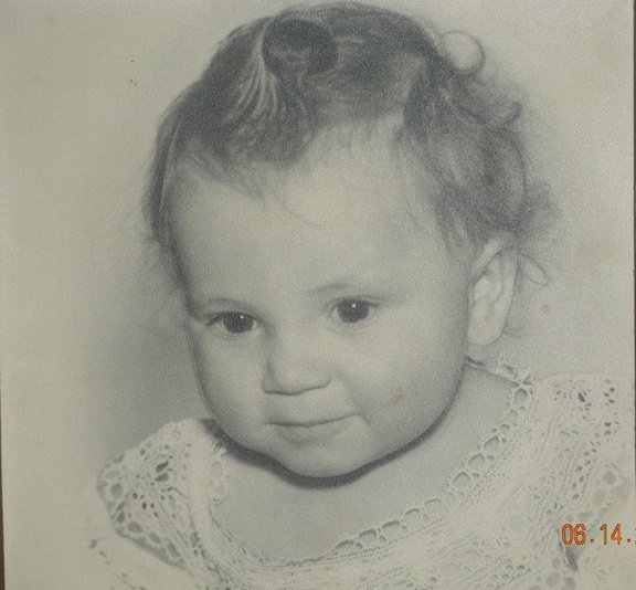 Robyn Holmes-eidem's album, Profile Pictures