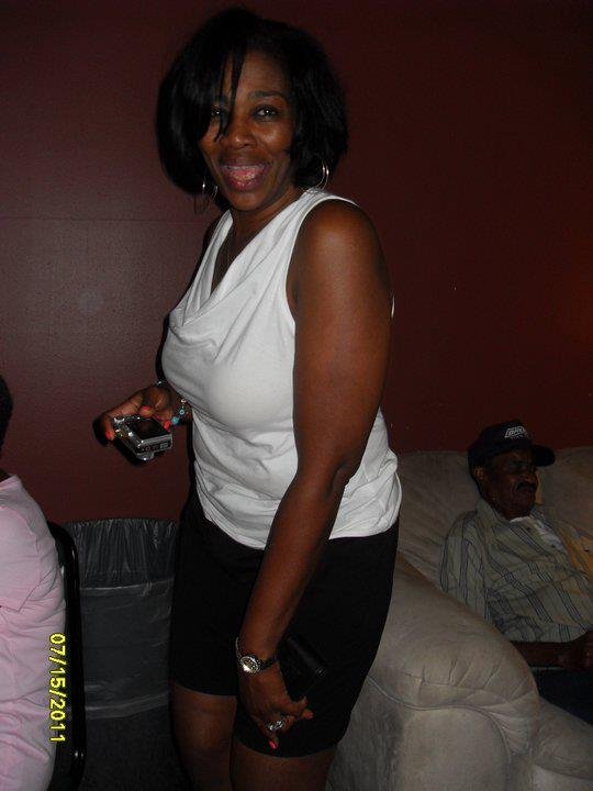 Sharon Lyons' album, Profile Pictures