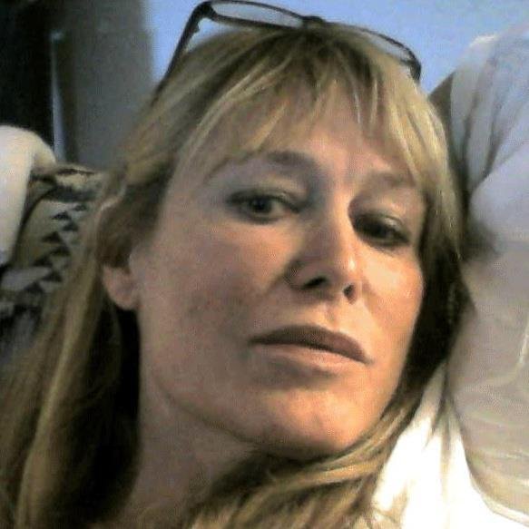 NANCY Roberts' album, Profile Pictures