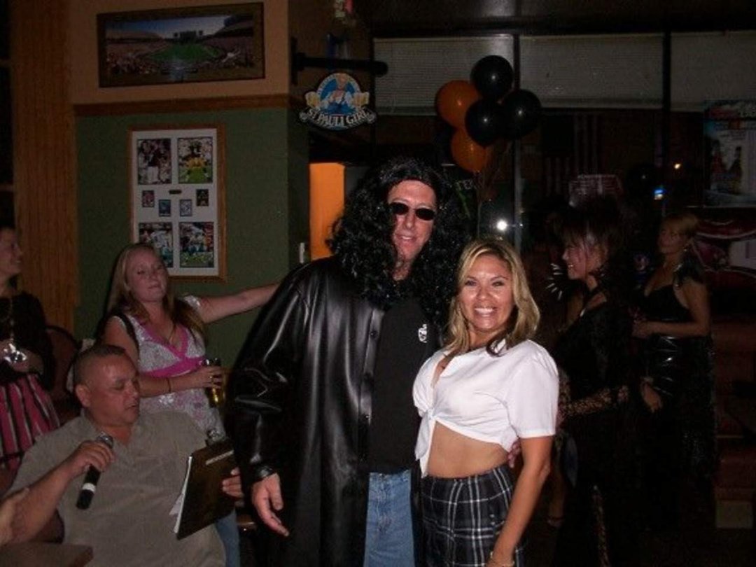 David Keplinger's album, Famous Sam's/ Halloween 2008 By David Keplinger