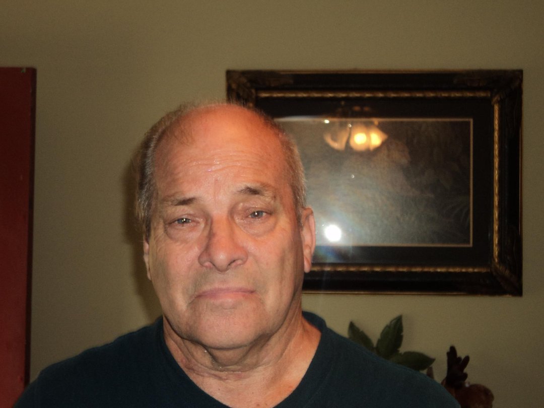 Carl Oates' album, Profile Pictures