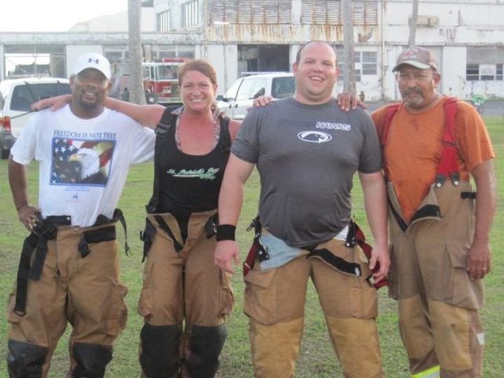 Philip Engstrom's album, Trav in Kwaj