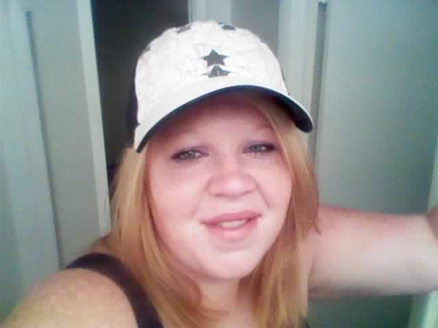 Elly Starr's album, Profile Pictures