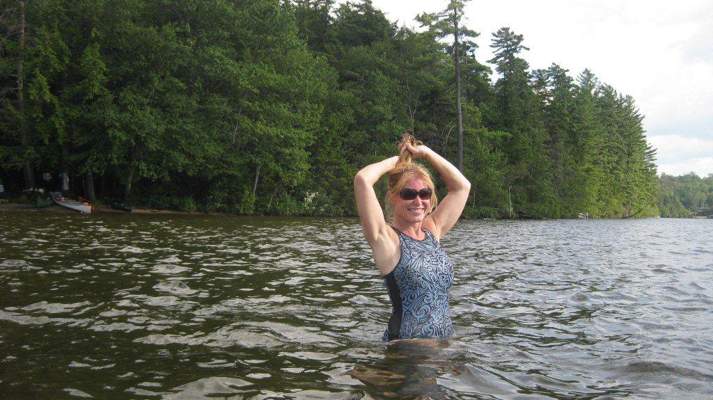 NANCY Roberts' album, Profile Pictures