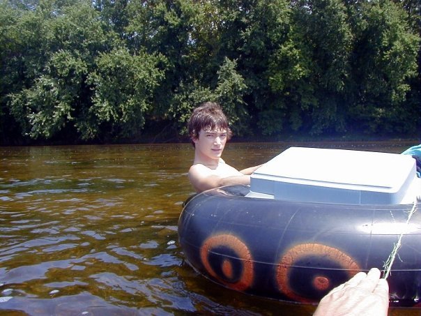 Cam Abernethy's album, Tubing down the James River
