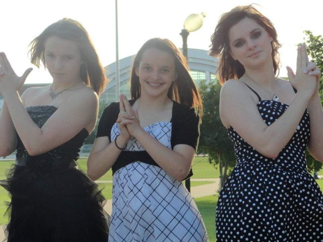 Kim Selvey's album, Lindsey 8th Grade Formal