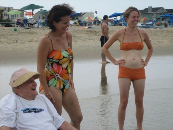 Nancy Belkov's album, Mona and Irv's 70th in VA Beach