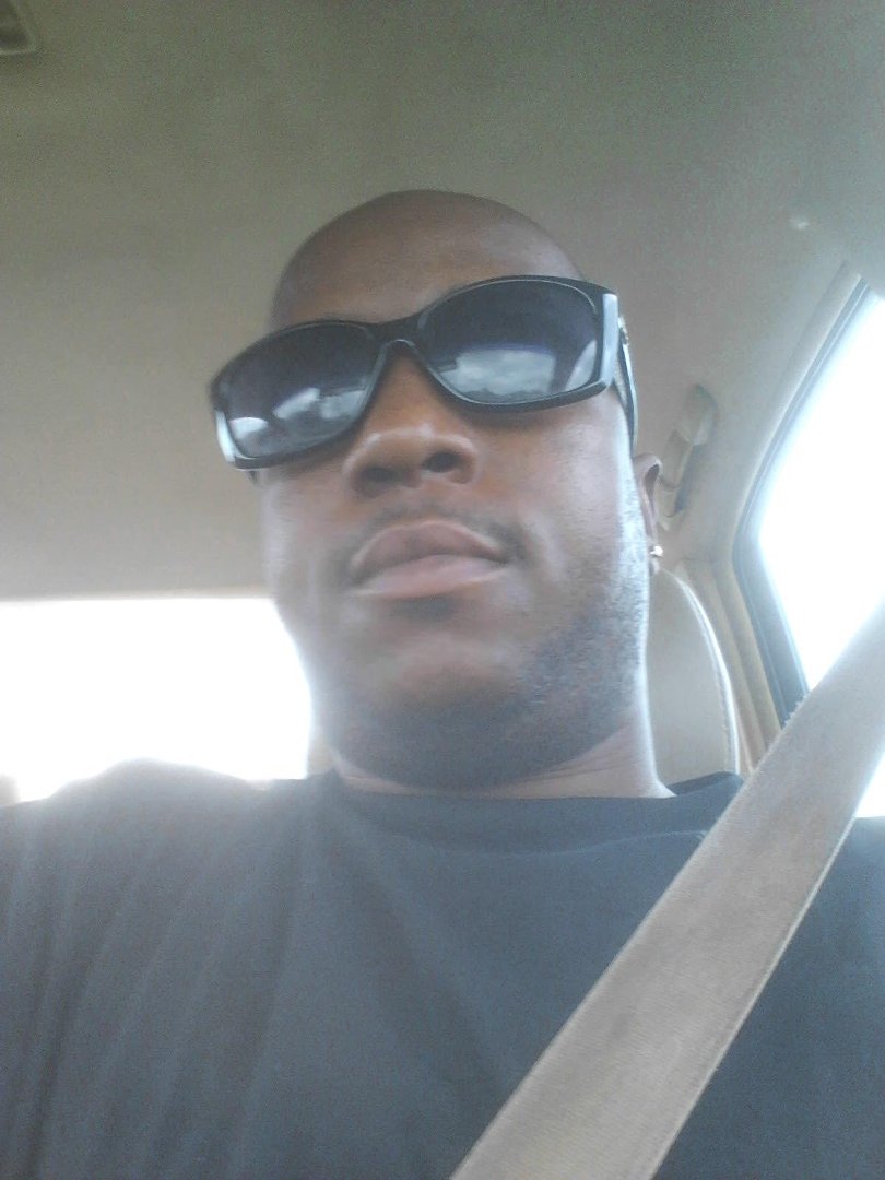 Gregory Barlow's album, Mobile Uploads
