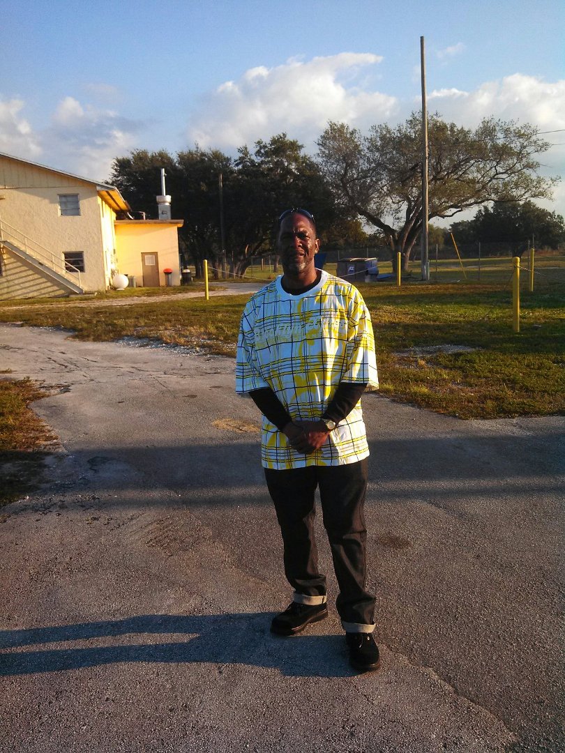 Mozel Butler's album, Mobile Uploads