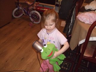 Peggy Helps' album, family