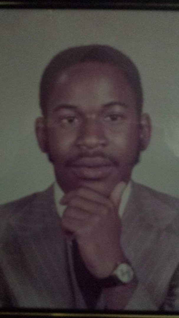 Reginald Rogers' album, Mobile Uploads