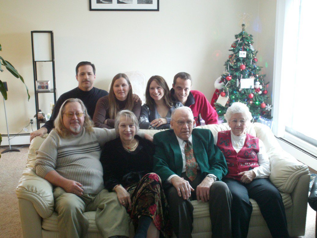 Sandra Wymore's album, Christmas 2010